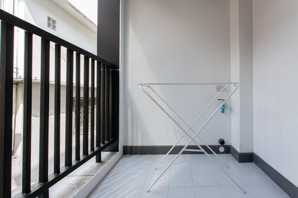 P2 Silom Large 2Beds Full Kitchen Wifi 4-6Pax Apartment Bangkok Exterior foto